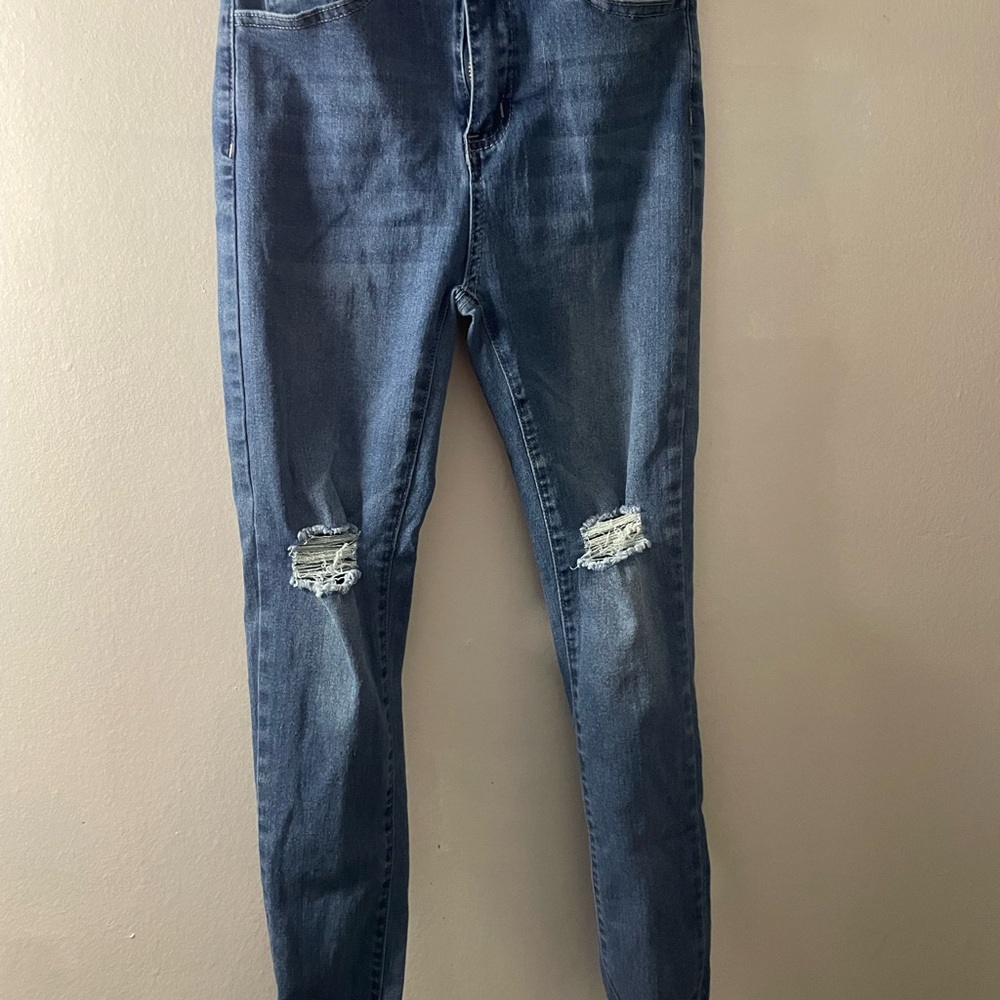 Classic Blue Distressed Women Jeans